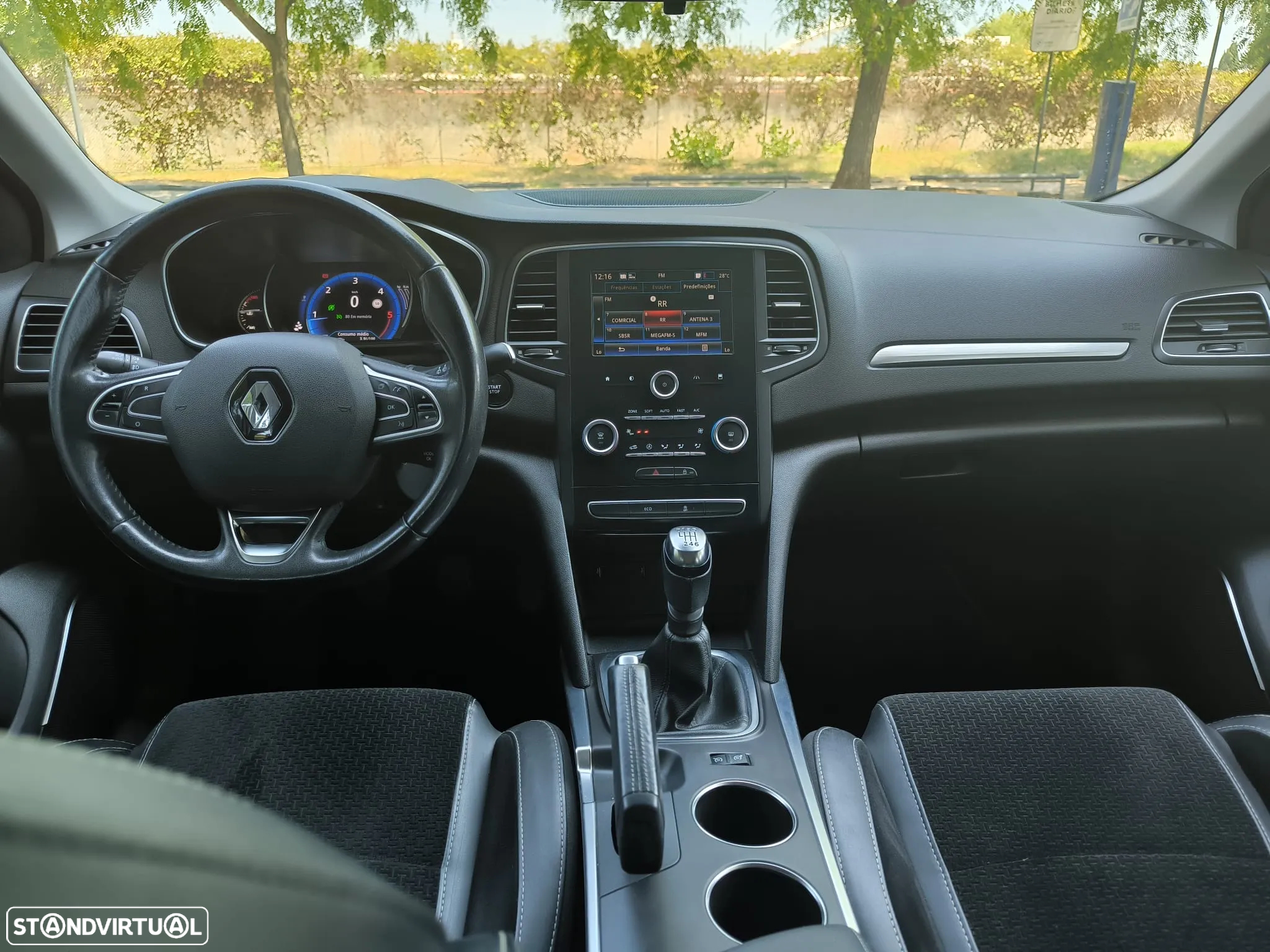 Renault Mégane Sport Tourer 1.5 dCi Intens - 14
