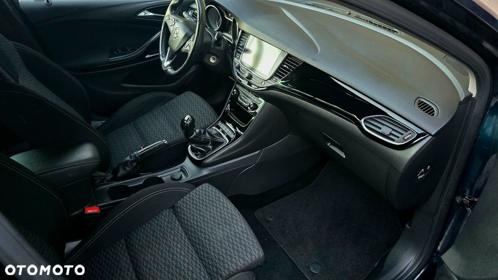 Opel Astra 1.6 Turbo Start/Stop Dynamic - 20