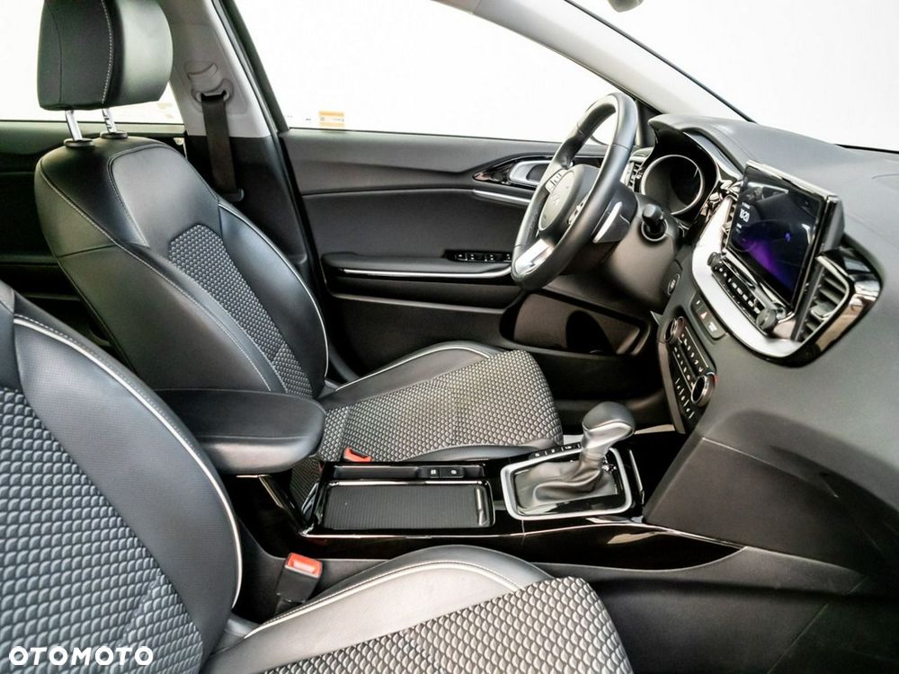Kia Ceed 1.5 T-GDI Tribute DCT - 15