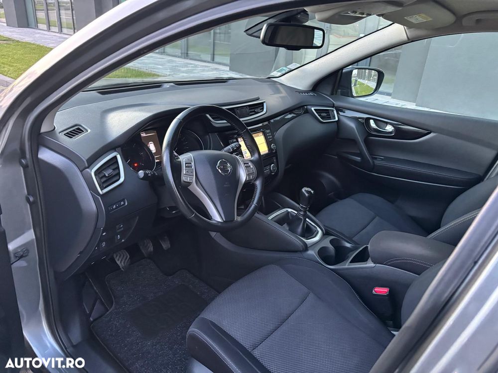 Nissan Qashqai 1.5 DCI TEKNA - 11