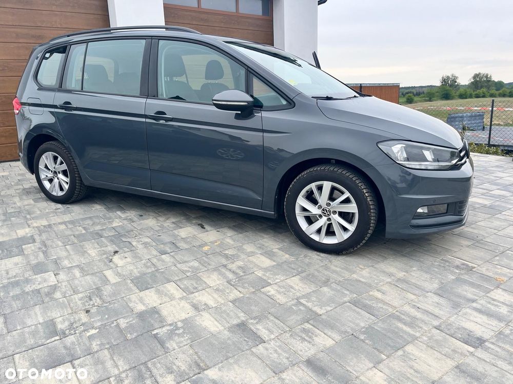Volkswagen Touran 2.0 TDI BMT SCR Trendline - 27