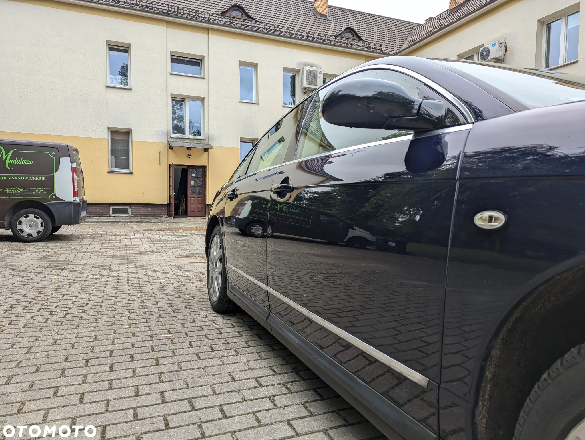 Citroën C6 HDi 205 Biturbo FAP Exclusive - 4