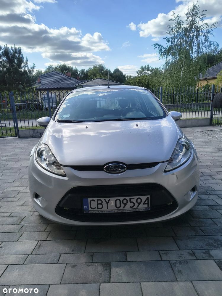 Ford Fiesta 1.4 TDCi Ambiente - 6