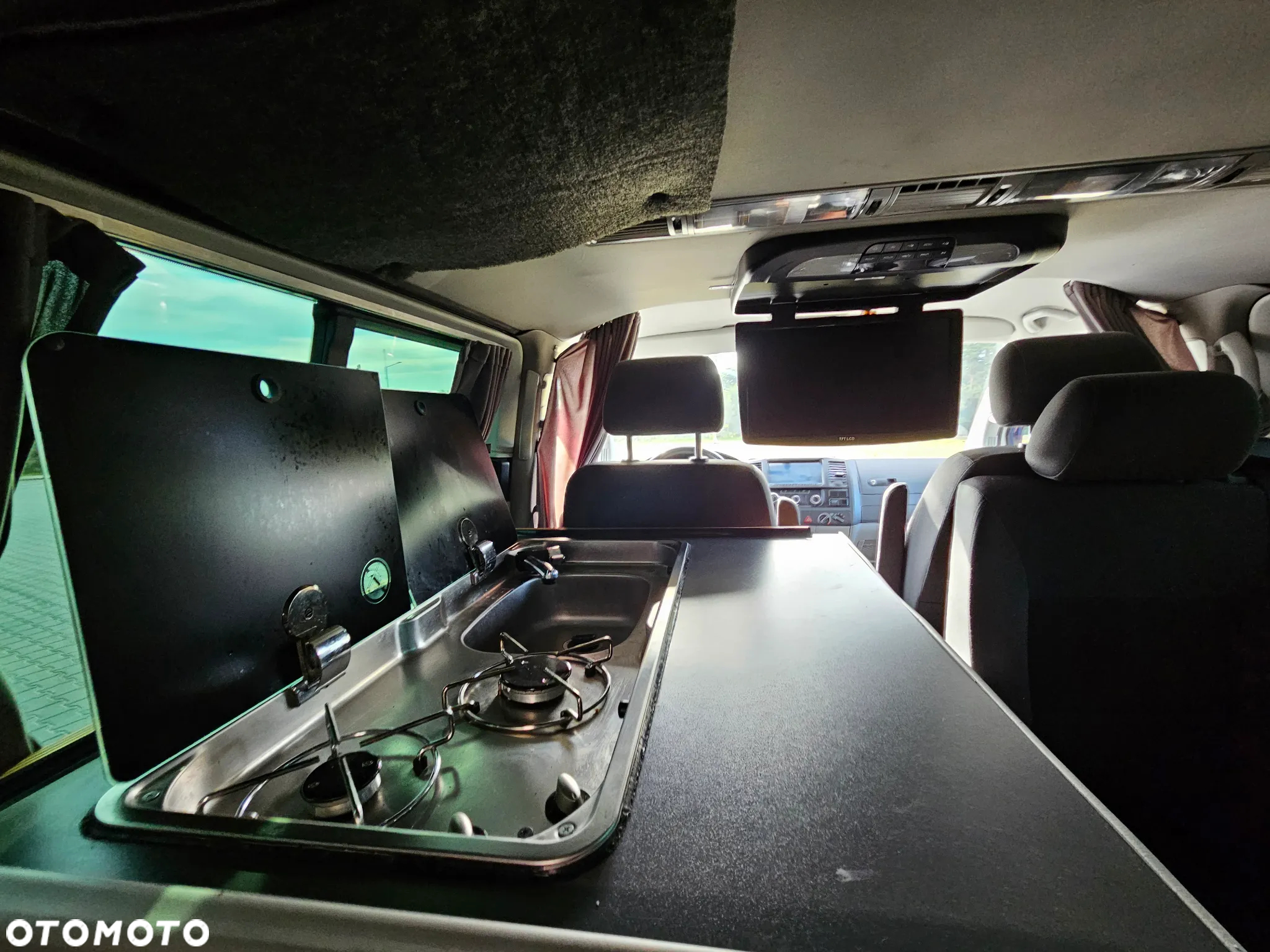 Volkswagen Multivan - 6