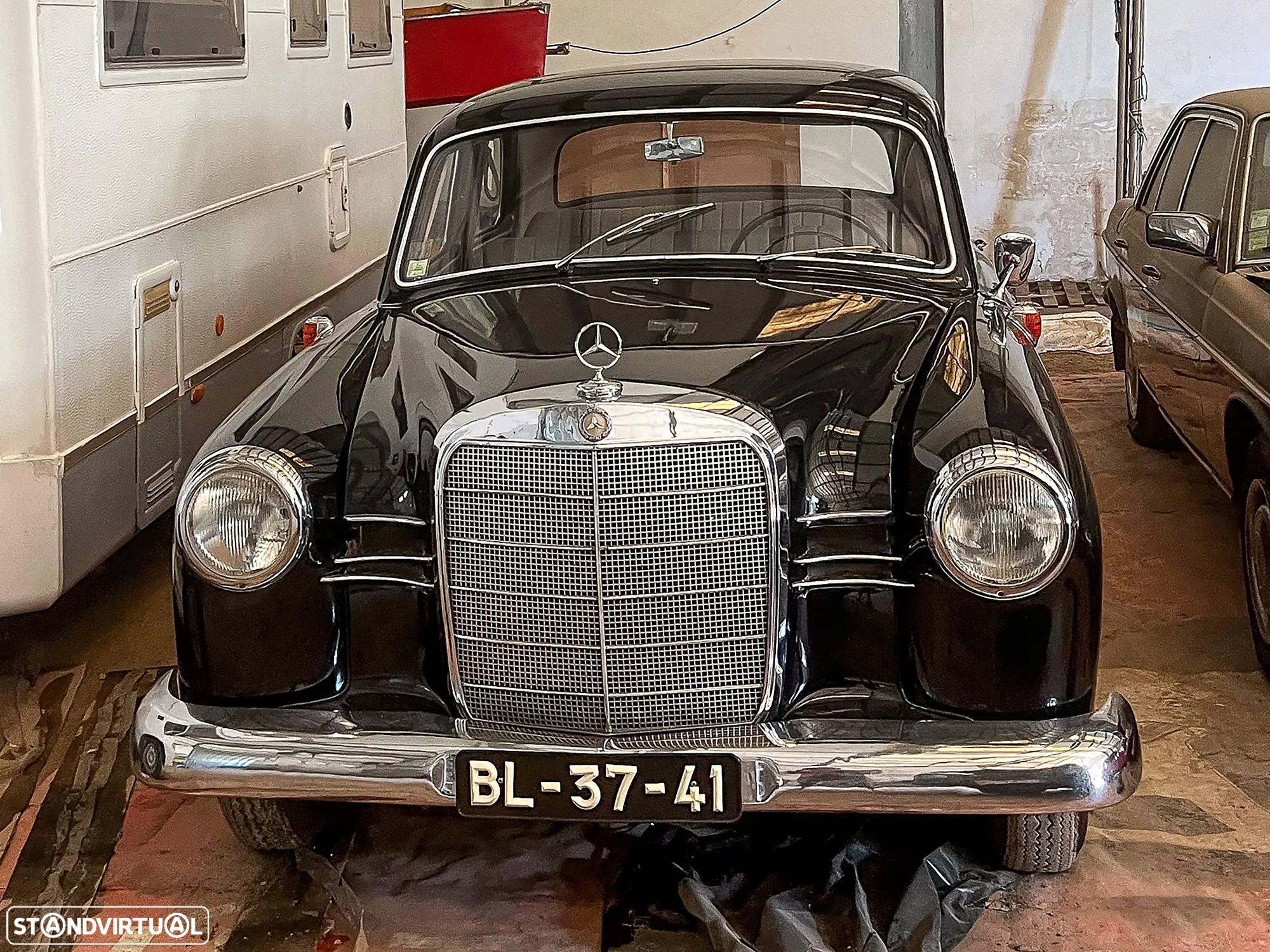Mercedes-Benz 180 - 15