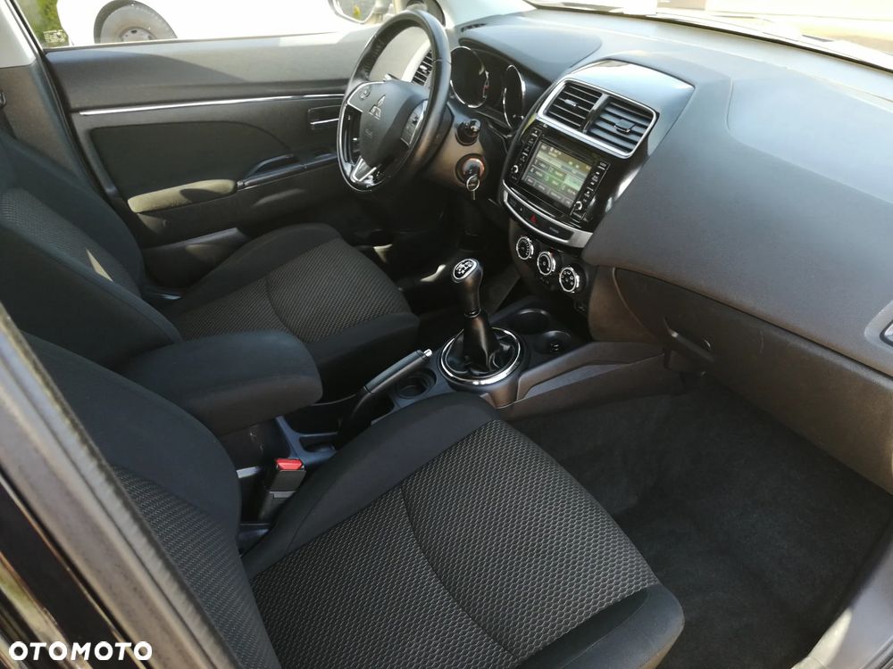 Mitsubishi ASX 1.6 ClearTec 2WD Diamant Edition+ - 32