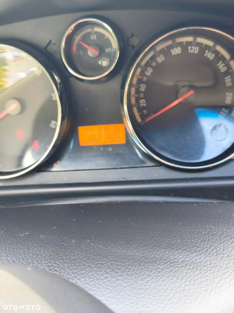 Opel Antara 2.0 CDTI - 21