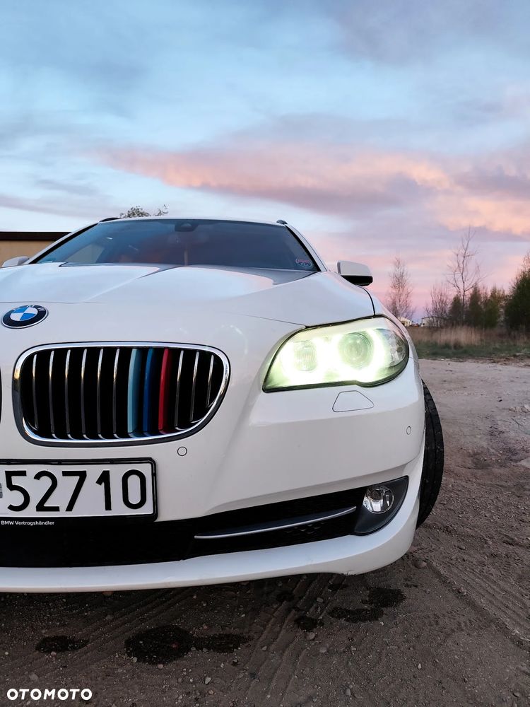 BMW Seria 5 520d - 12