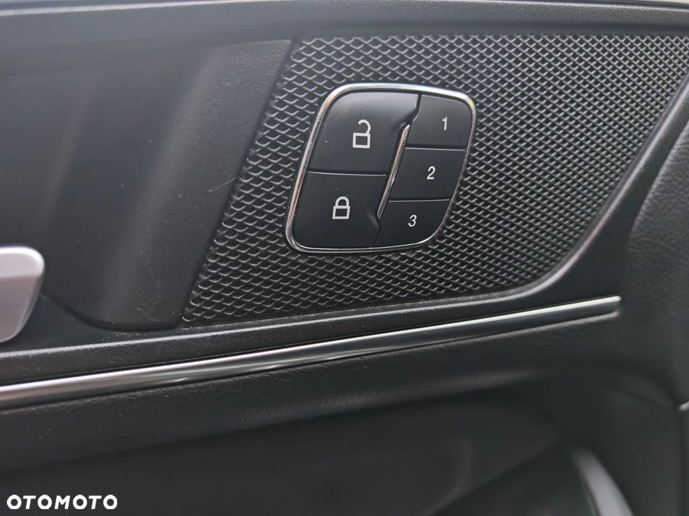 Ford S-Max 2.0 TDCi Titanium PowerShift - 26
