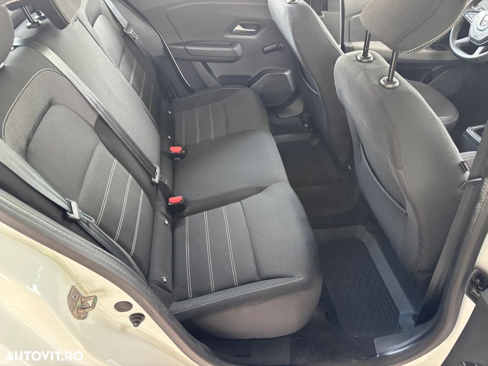 Dacia Logan TCe 90 MT6 Comfort - 36