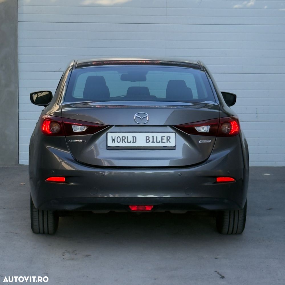Mazda 3 - 12