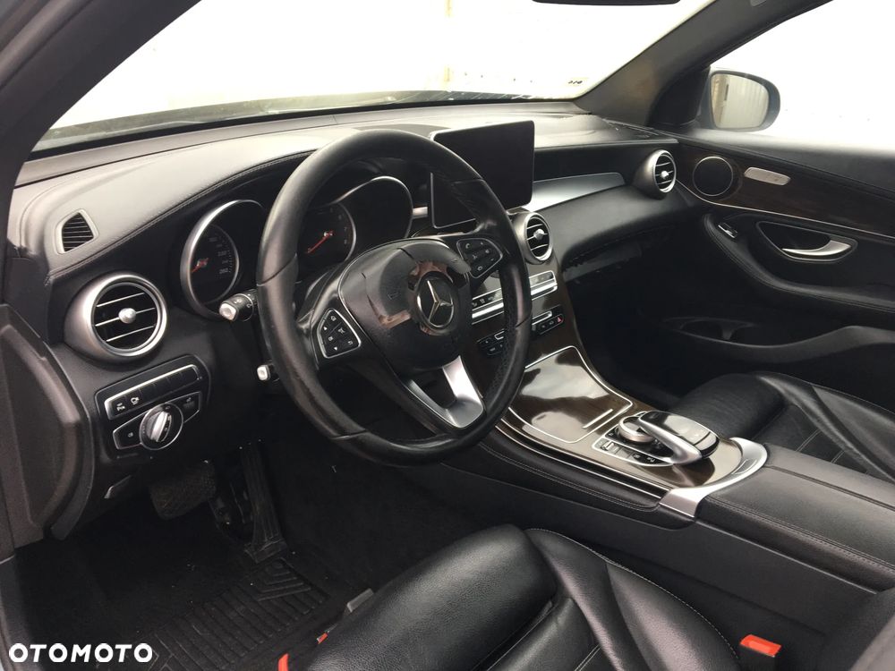 Mercedes-Benz GLC - 8