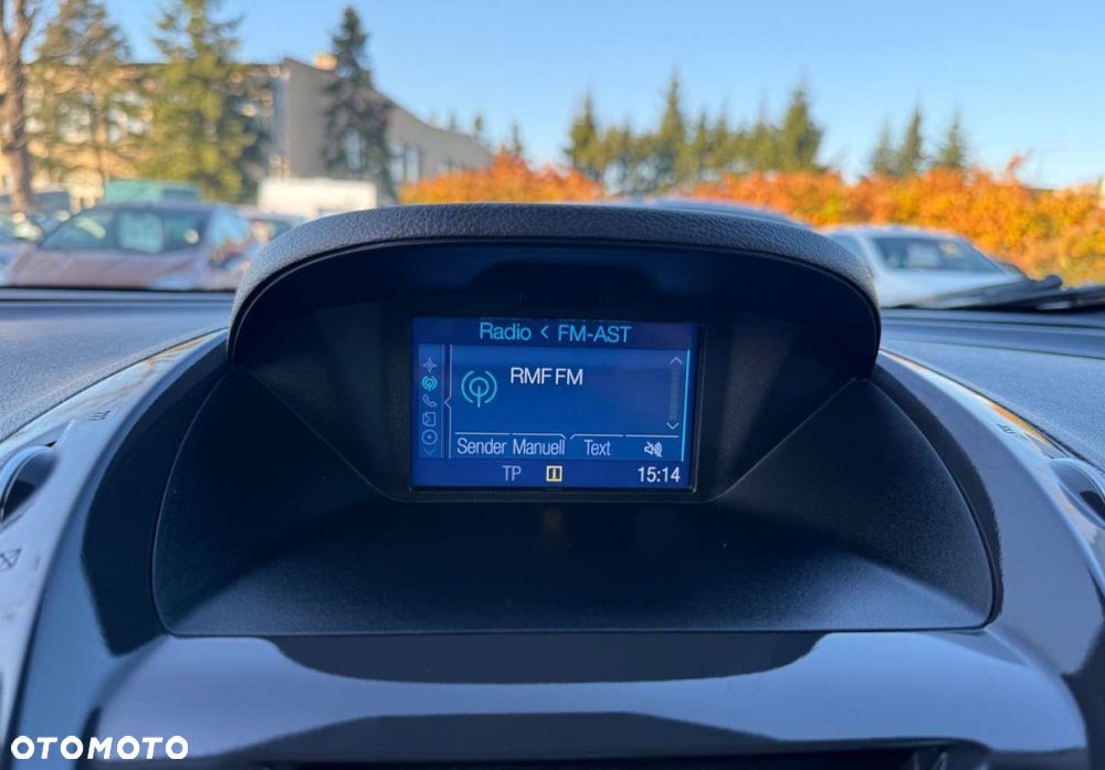 Ford Tourneo Courier - 16