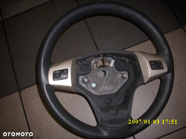 OPEL CORSA D MERIVA B KIEROWNICA