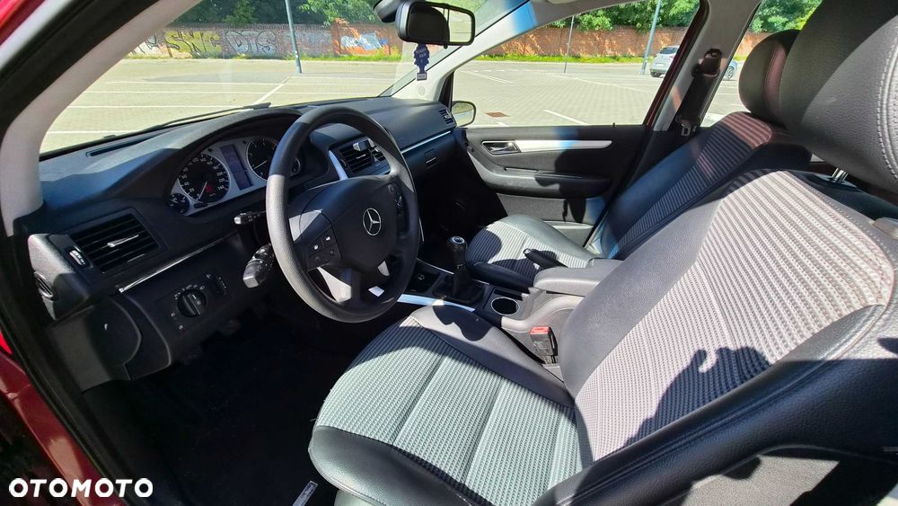 Mercedes-Benz B-Class 2006 photo 5
