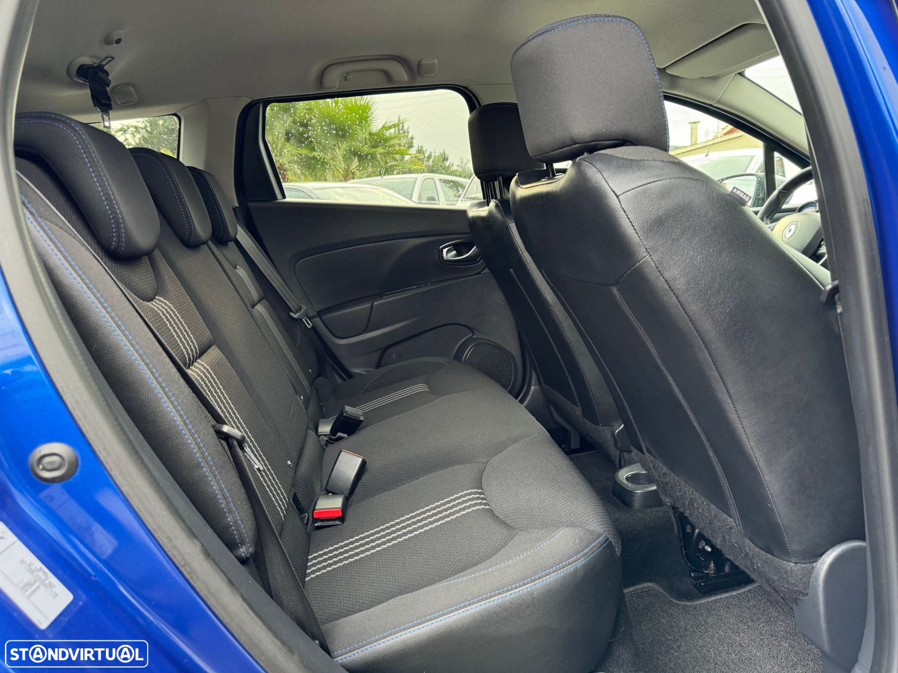 Renault Clio Sport Tourer 1.2 TCe GT Line EDC - 30