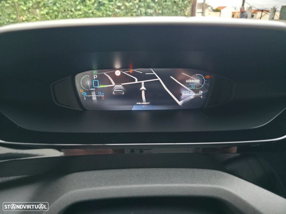 Peugeot 308 1.6 Hybrid Allure e-EAT8 - 17