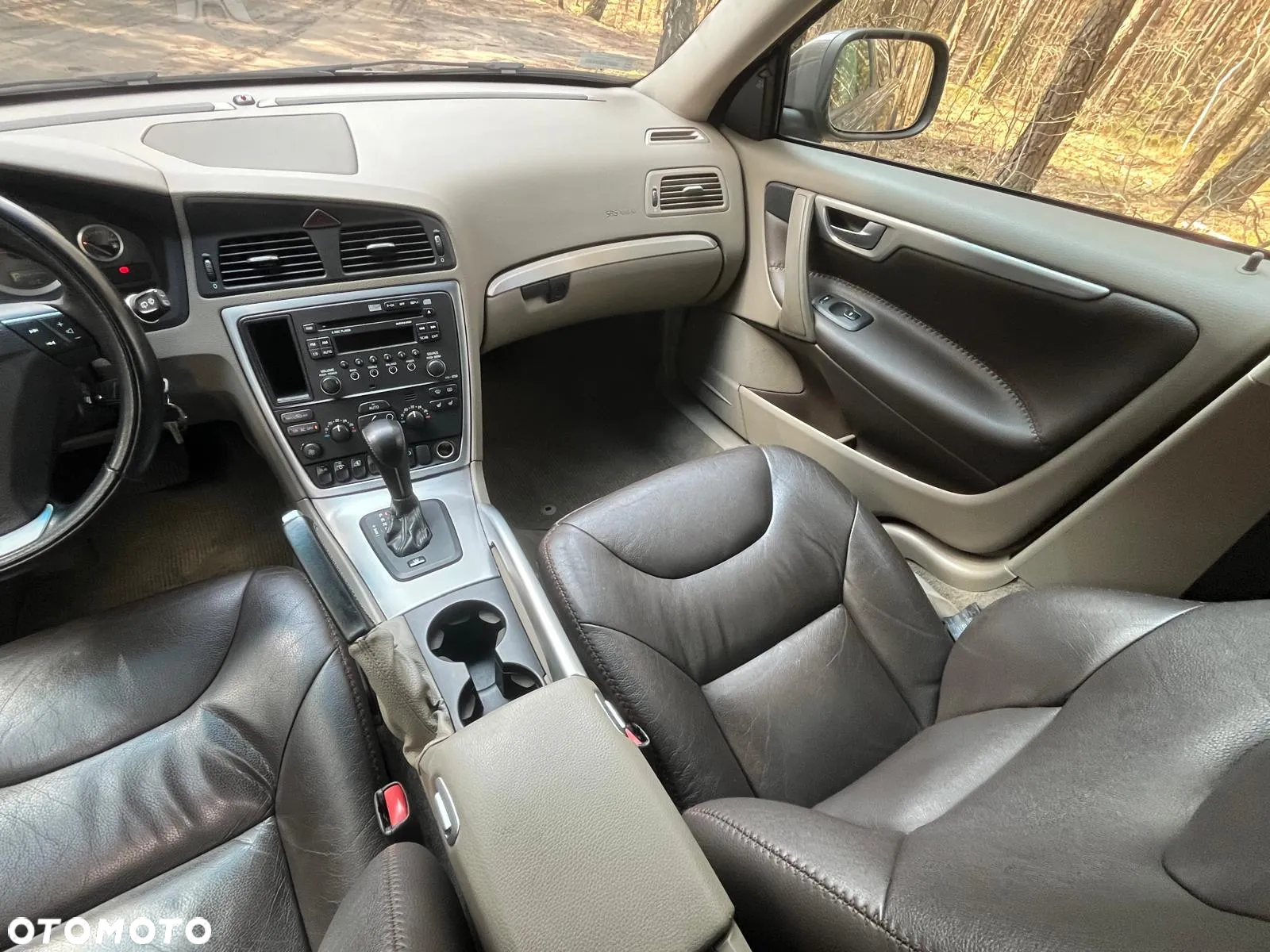 Volvo XC 70 D5 AWD Momentum - 15