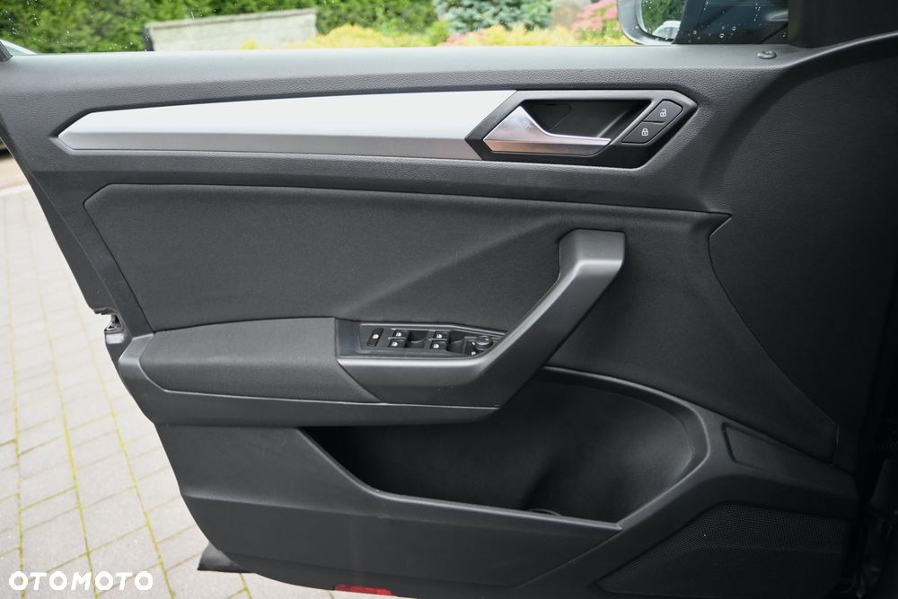 Volkswagen T-Roc 1.5 TSI OPF DSG Style - 27