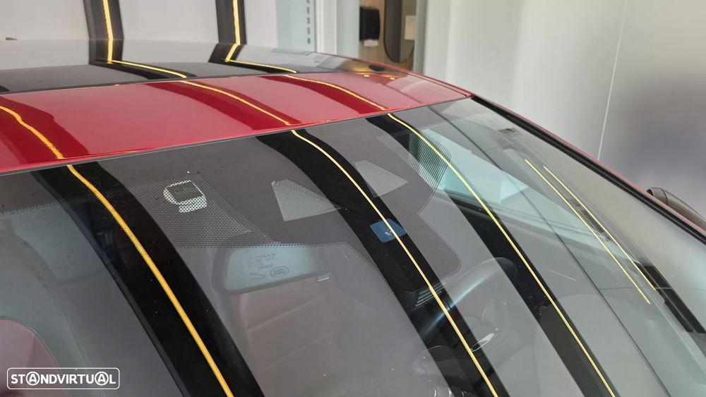 Jaguar XE 2.0 D R-Sport - 27