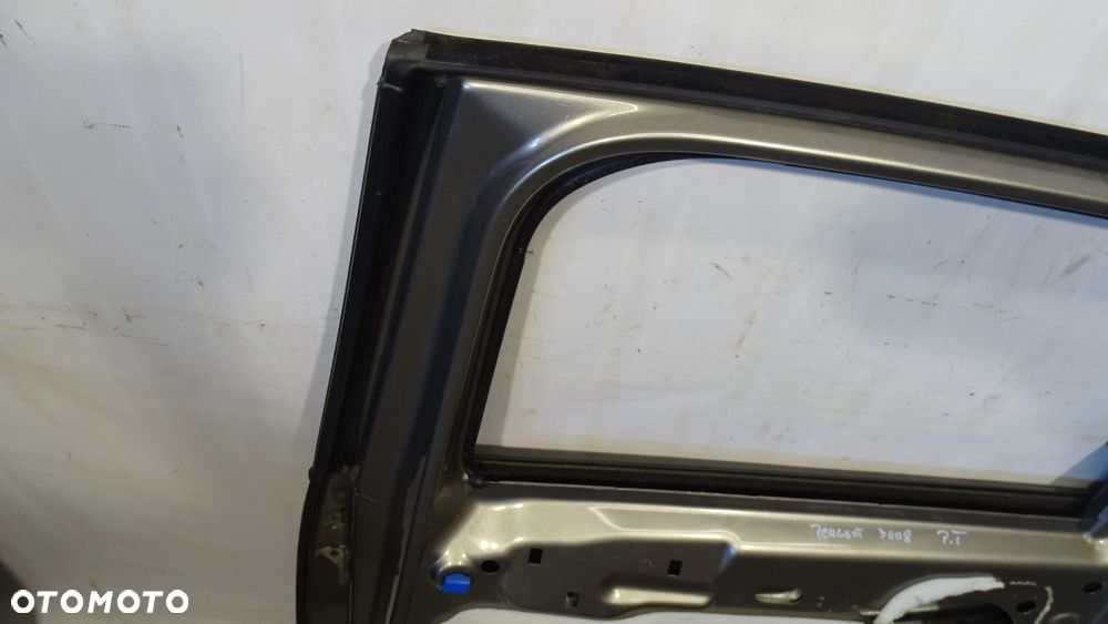 DRZWI PRAWY TYŁ PEUGEOT 3008 1.6HDI - 3