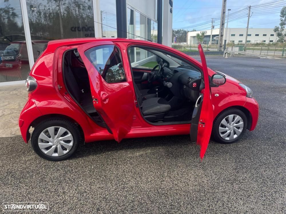 Toyota Aygo 1.0 Power Pack+AC+VSC - 9