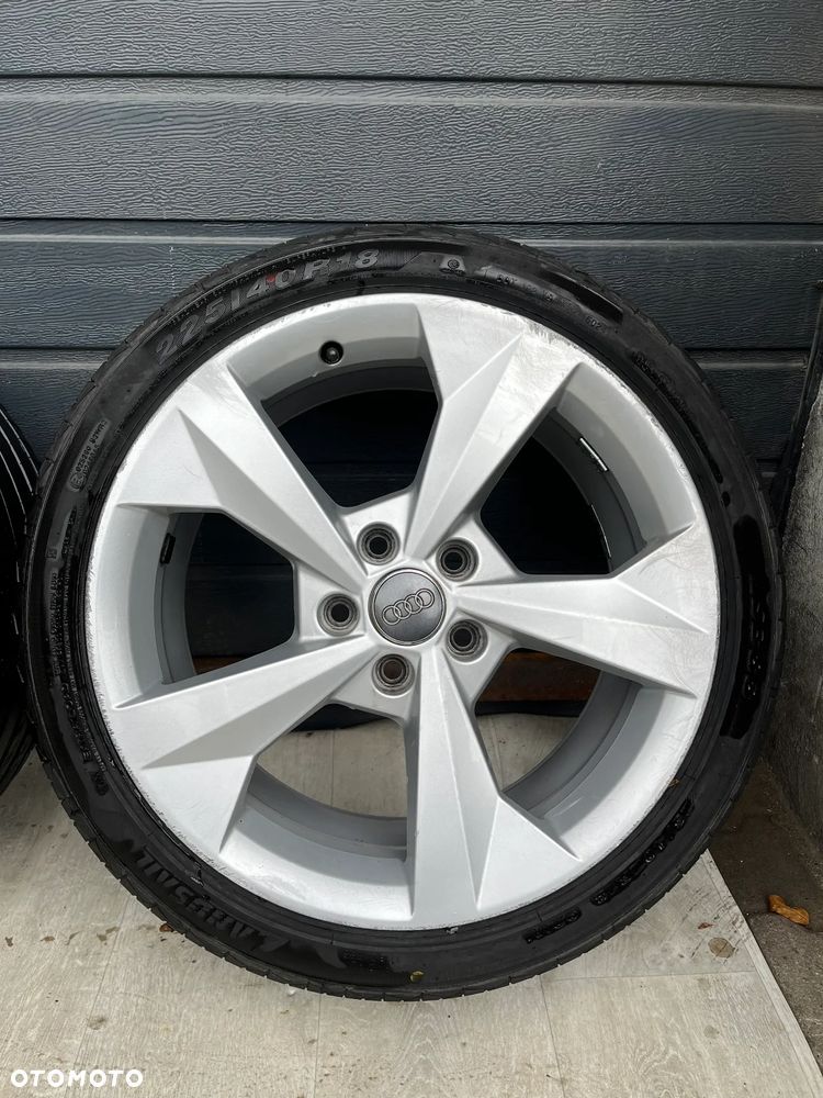 FELGI 5X112 18 8Y0601025 J 8J X 18 ET46 AUDI A3 8Y  225 40 18 ALUFELGI - 9