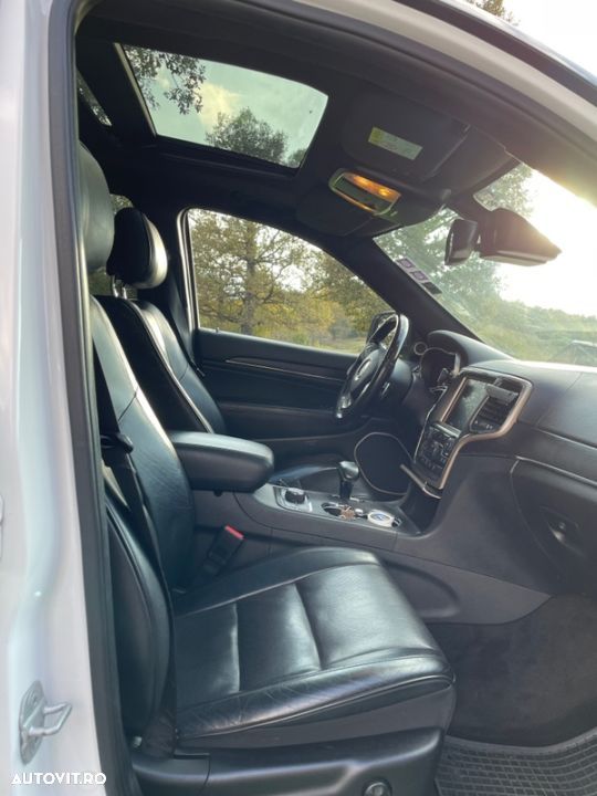 Jeep Grand Cherokee 3.0 TD AT Summit - 24