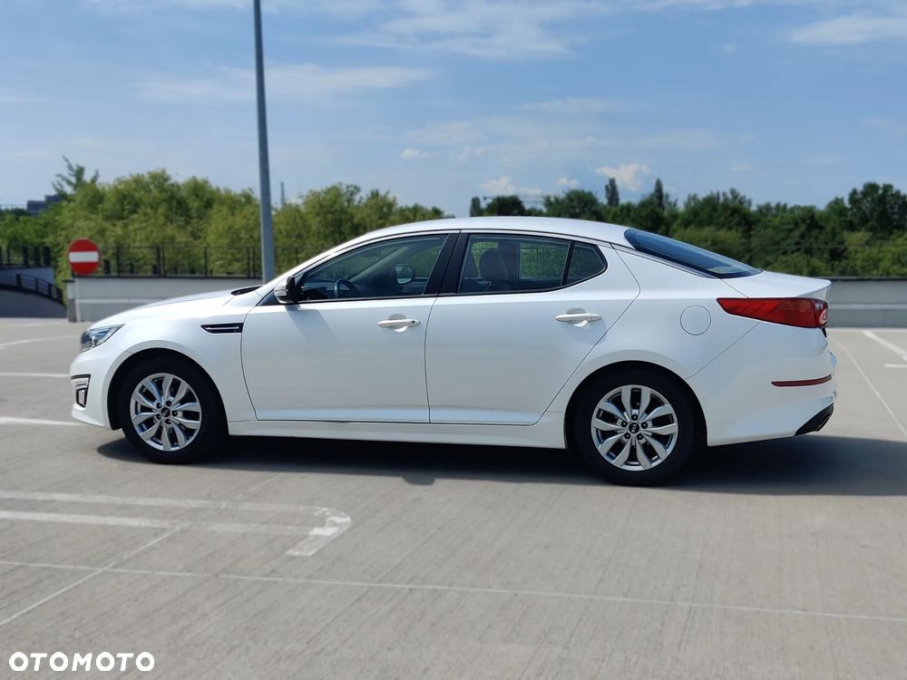 Kia Optima - 31
