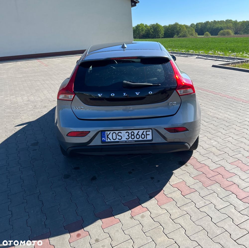 Volvo V40 D2 Kinetic - 6