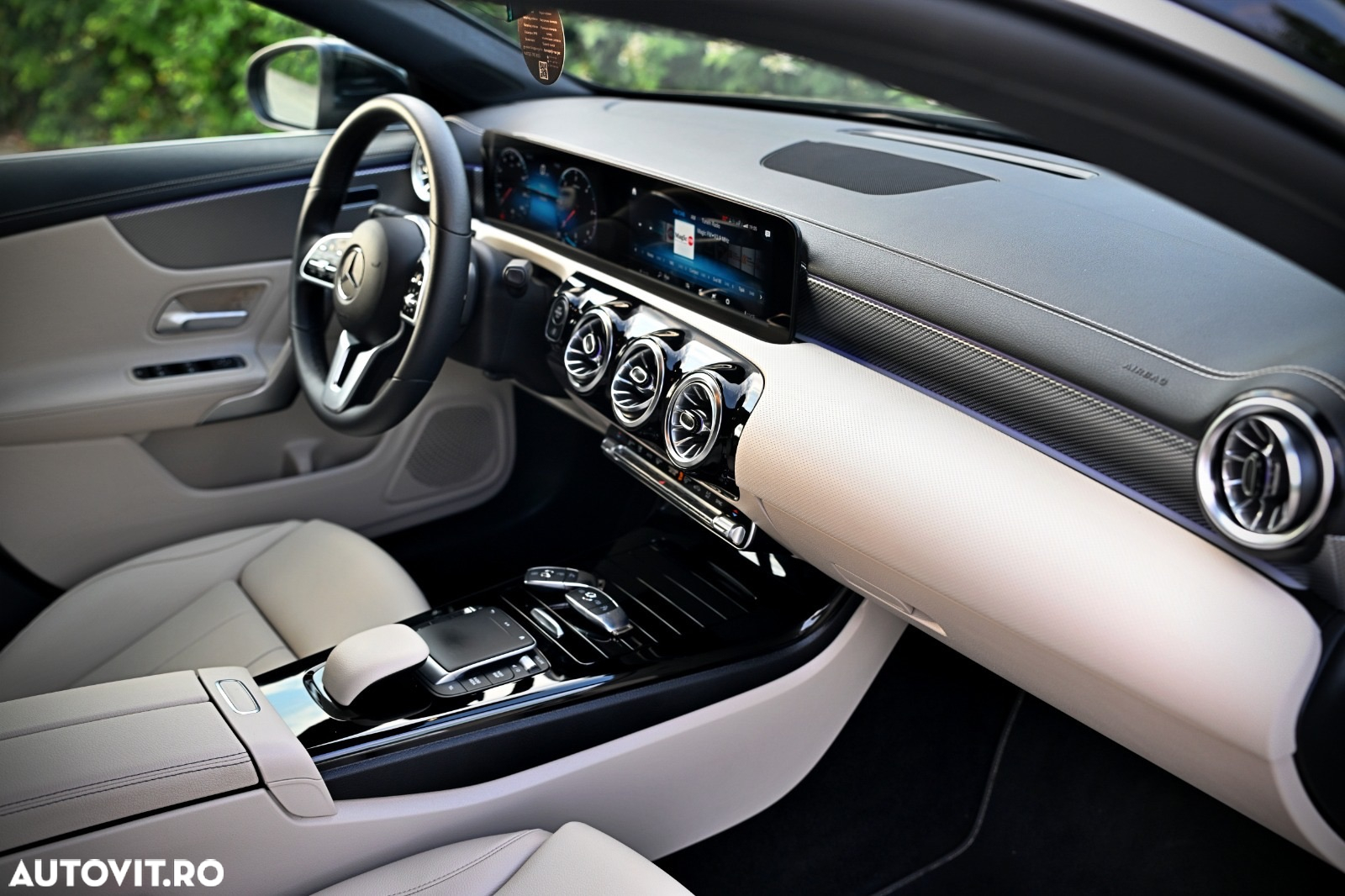 Mercedes-Benz CLA 200 d Coupe Aut. - 27