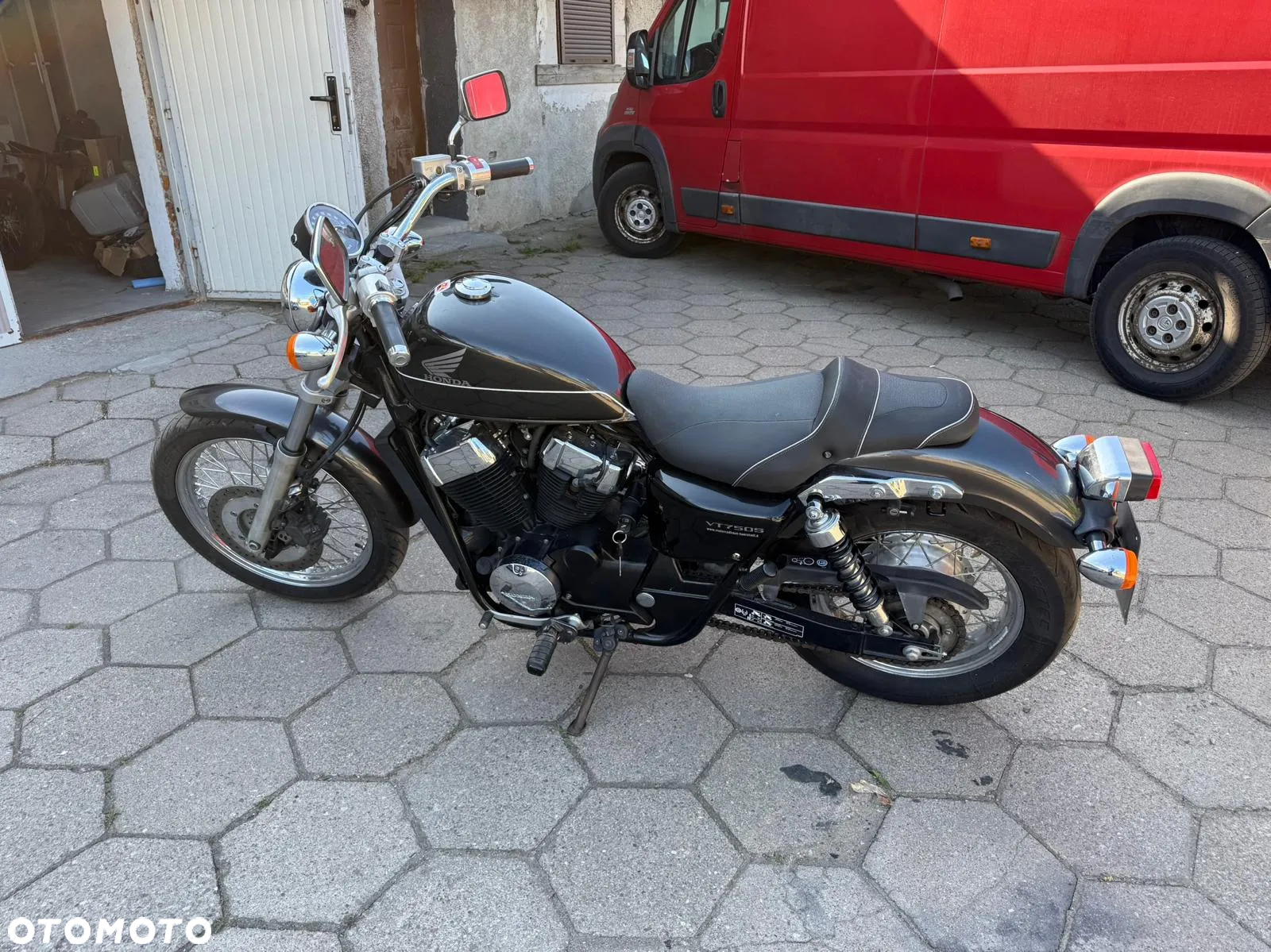 Honda VT - 13