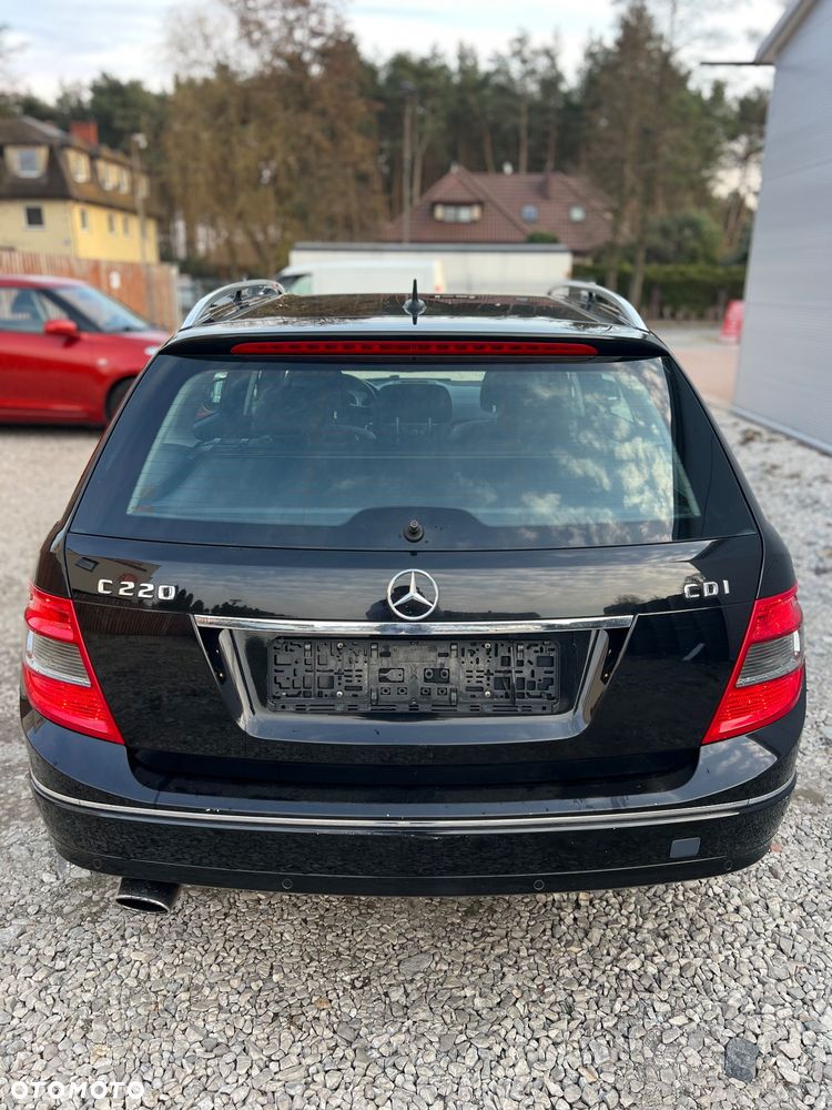 Mercedes-Benz Klasa C 220 CDI Avantgarde Edition - 8