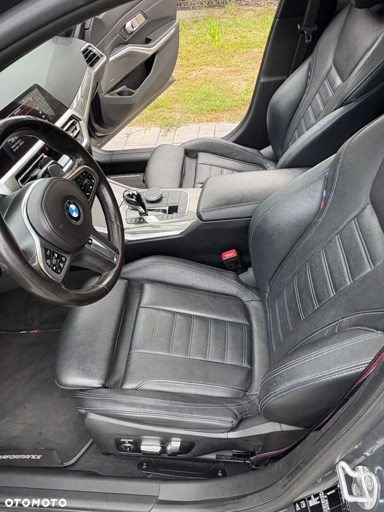 BMW Seria 3 M340i xDrive sport - 12