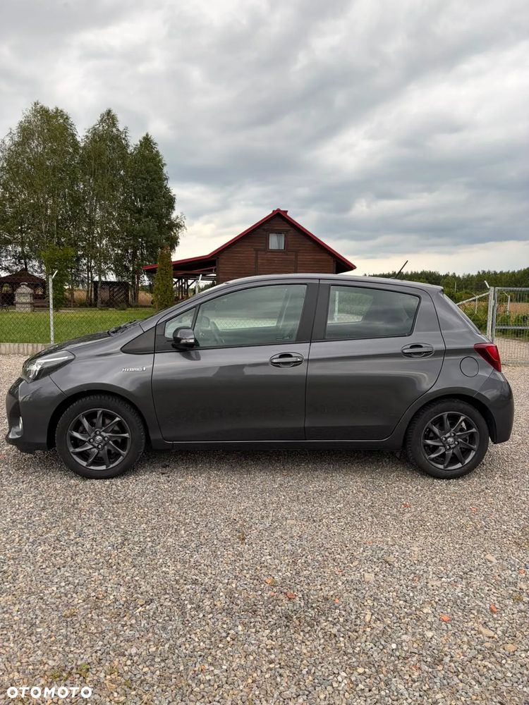 Toyota Yaris - 5