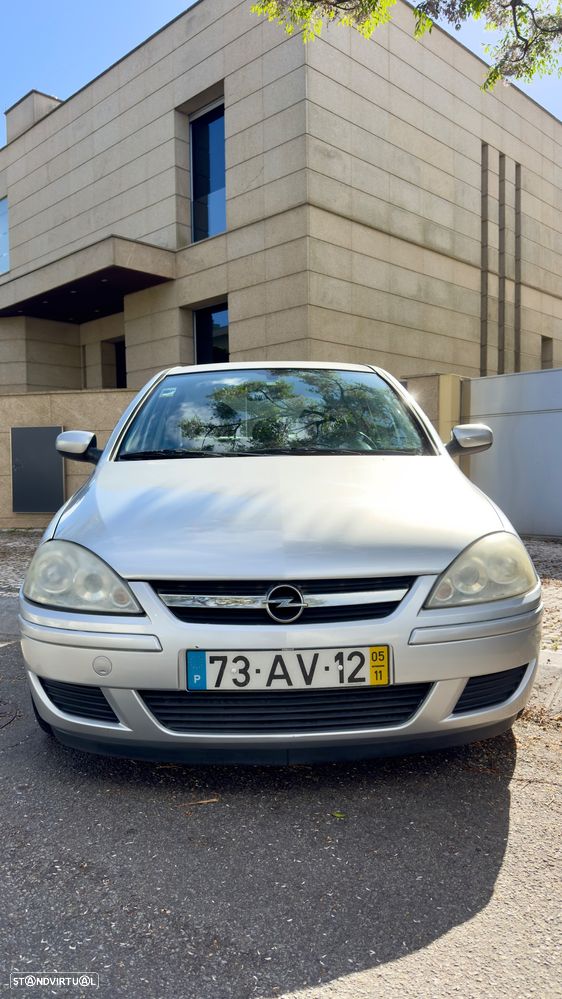 Opel Corsa 1.2 Twinport Enjoy - 3