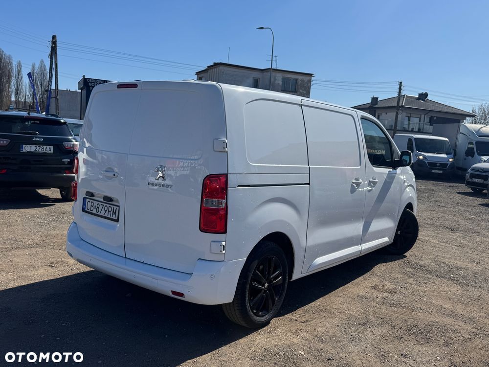 Peugeot Expert Kombi Standard 2,8t EAT8 - 2