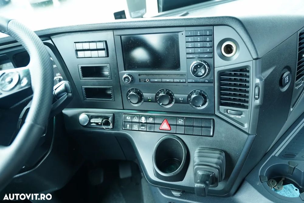 Mercedes-Benz AROCS 2658 / BASCULATOR 3 LATE / SARCINĂ UTILĂ 14 TONE / JANTE DIN ALIAJ / EURO 6 / - 34