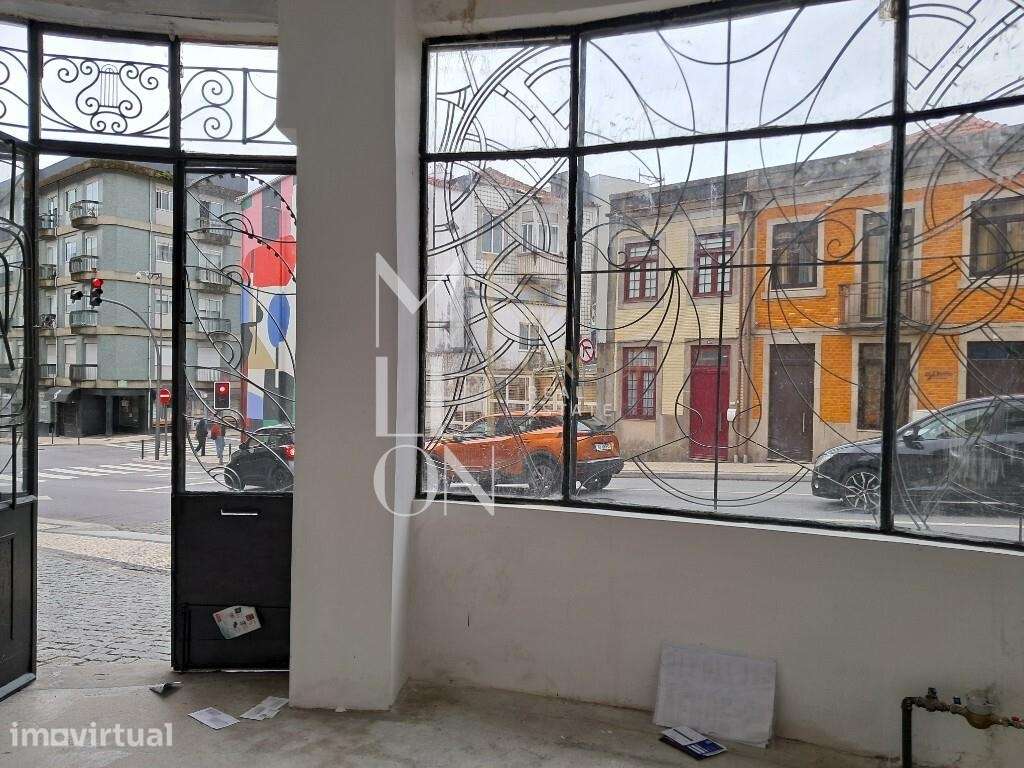 Espaço comercial para Arrendamento – Rua de Camões, Porto - Grande imagem: 2/9