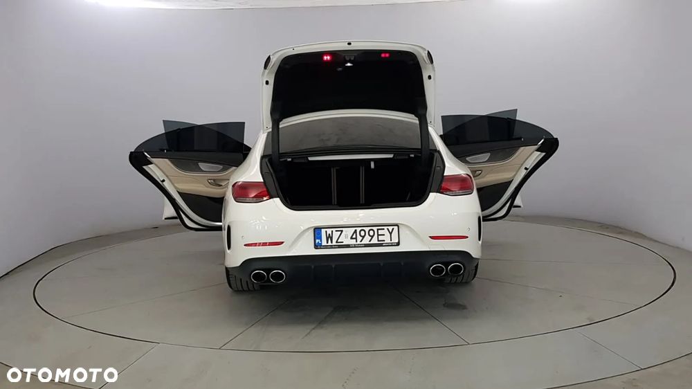 Mercedes-Benz CLS - 9