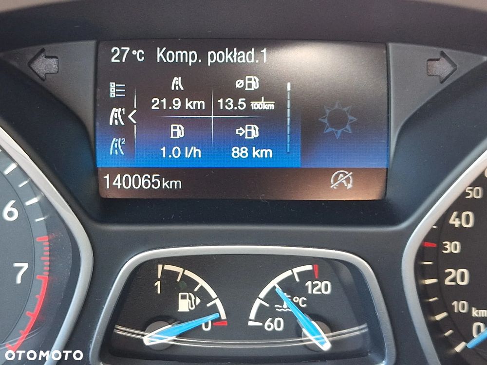 Ford Focus 1.0 EcoBoost ST-Line Red ASS - 19