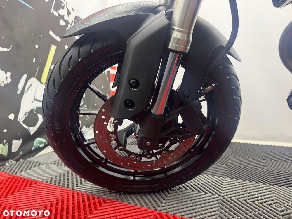 Yamaha MT - 10
