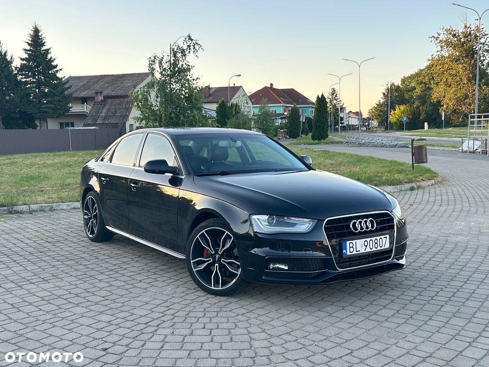 Audi A4 Limousine - 1