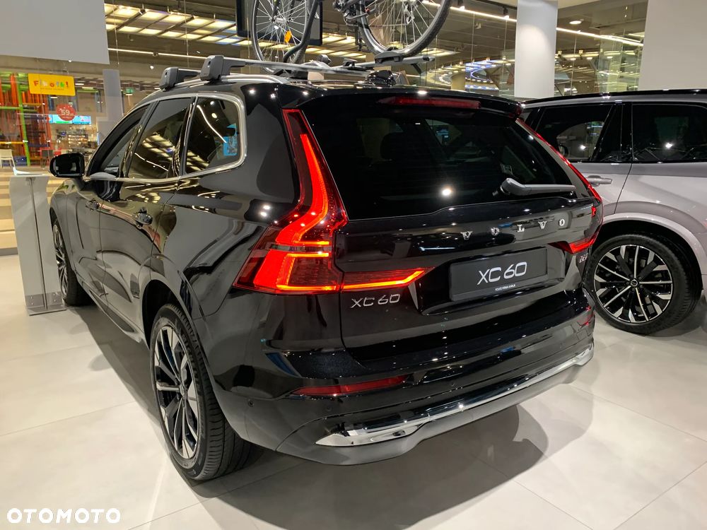 Volvo XC 60 B5 B AWD Ultra Bright - 7