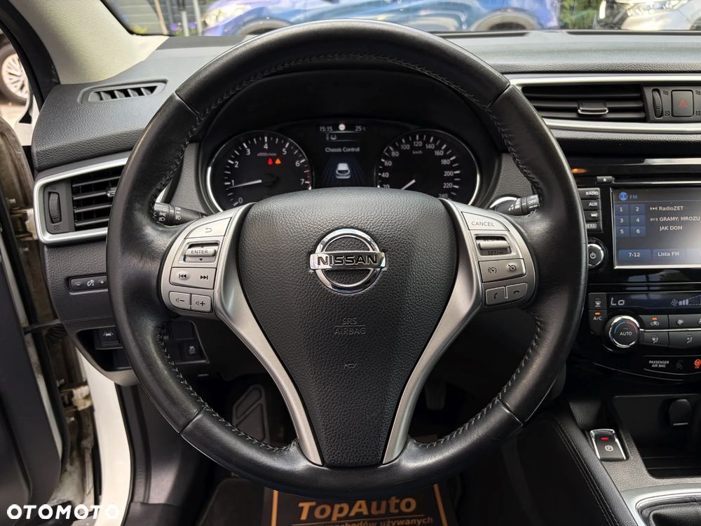Nissan Qashqai 1.6 DIG-T N-Connecta - 22