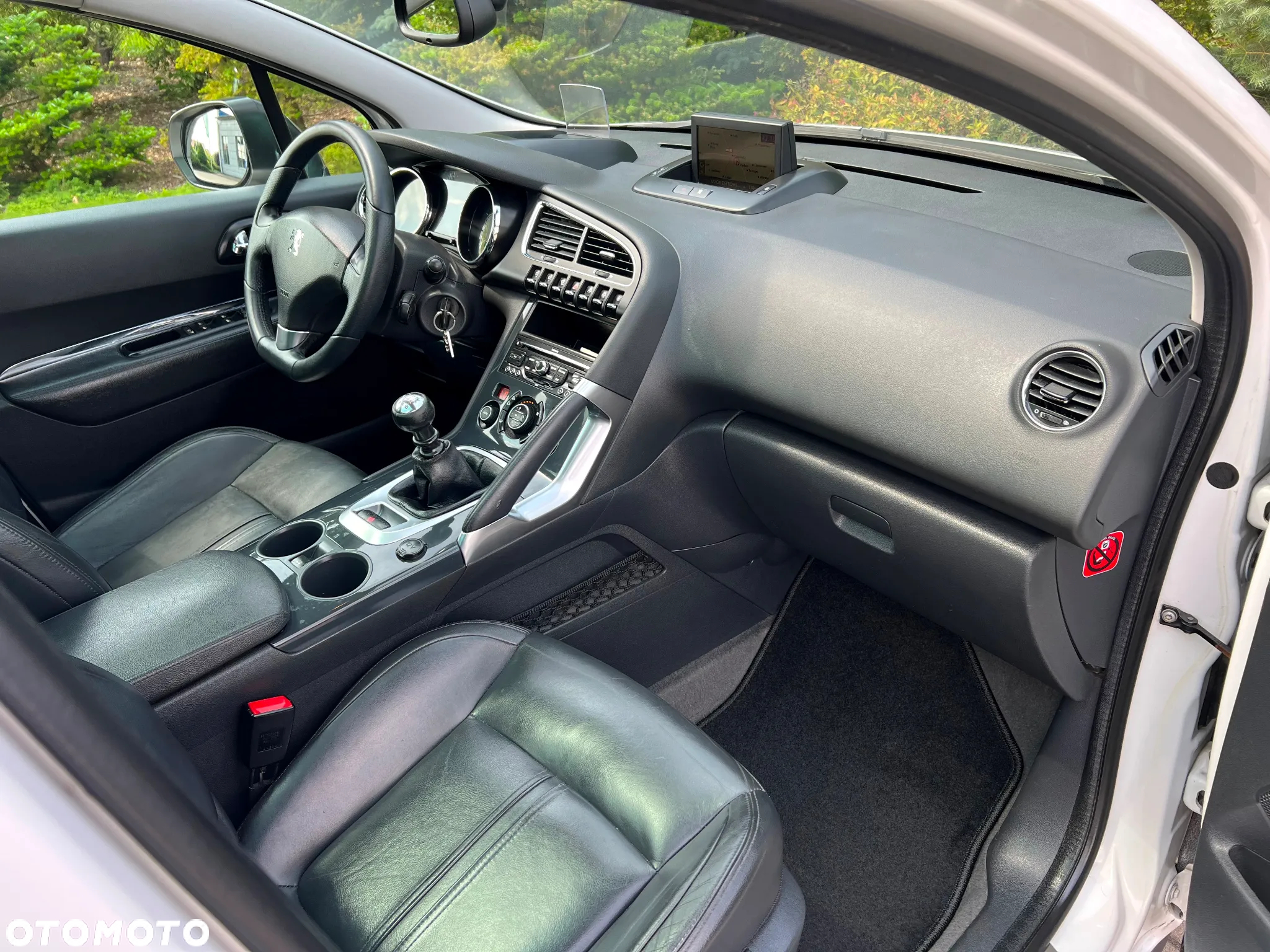 Peugeot 3008 2.0 HDi Allure - 6
