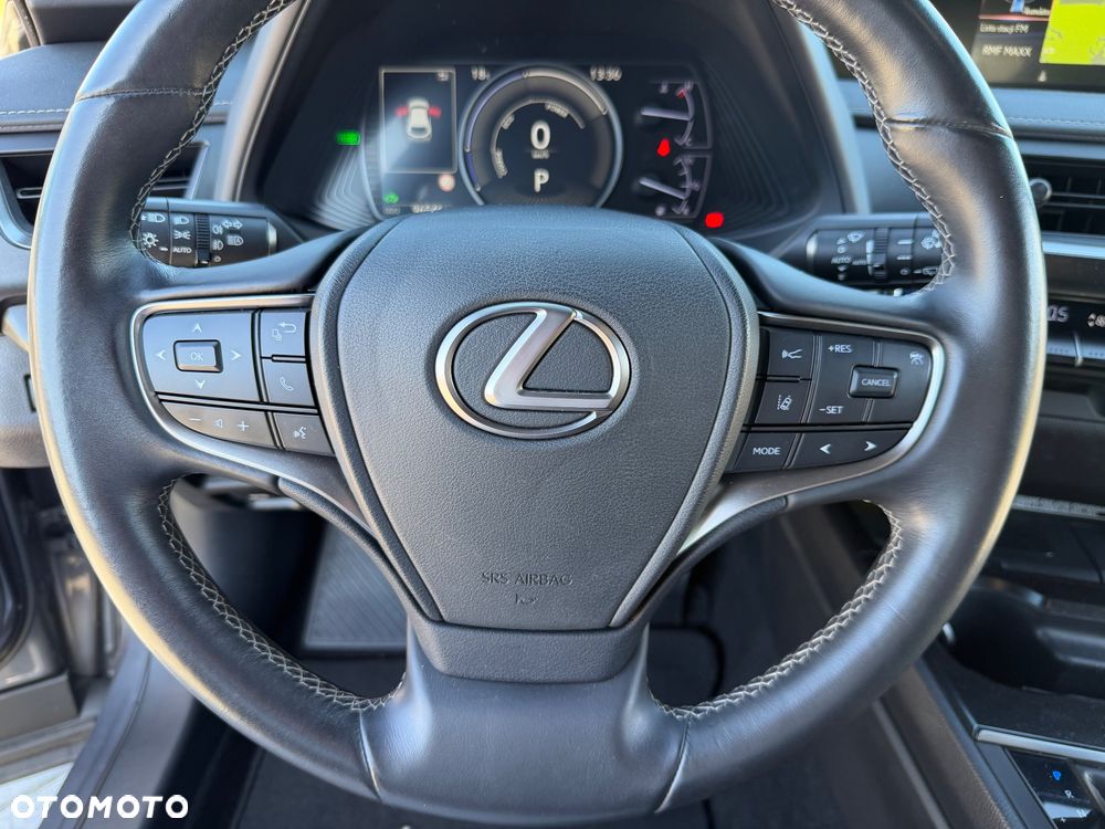 Lexus UX 250h GPF Business Edition AWD - 20