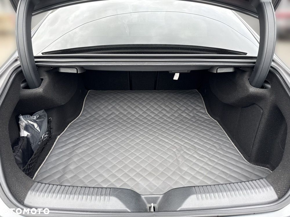 Mercedes-Benz CLS 300 d 4-Matic AMG - 27