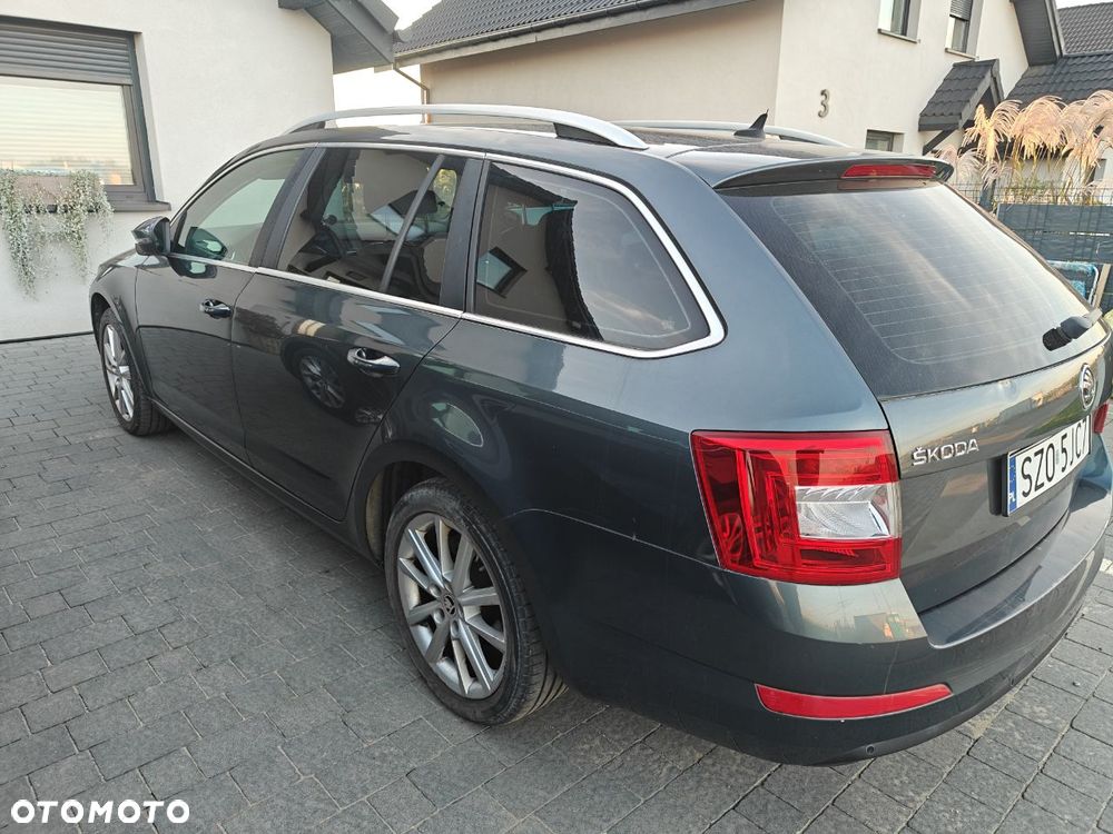 Skoda Octavia 1.2 TSI Ambition DSG - 8