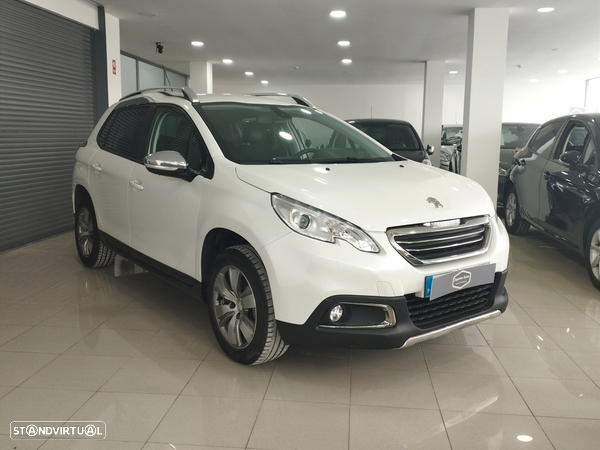 Peugeot 2008 1.2 PureTech Style